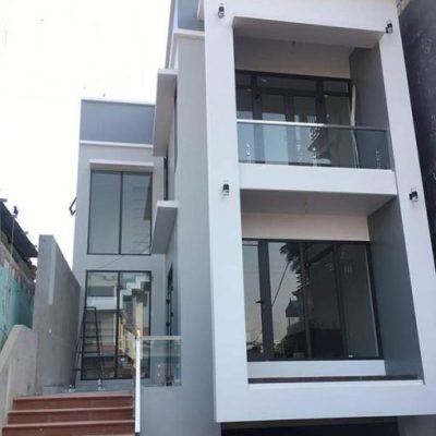 Lan can kính cường lực có những loại nào? Lan can kính cường lực có những loại nào?