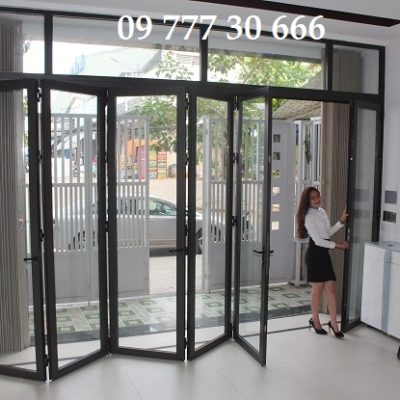 Cửa xếp trượt 5 cánh nhôm Xingfa nhập khẩu Quảng Đông
