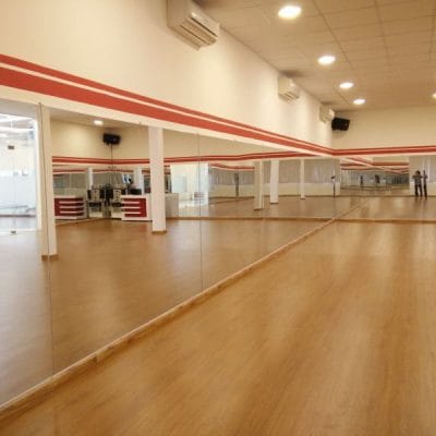 Gương phòng tập chọn loại nào bền đẹp? Gương phòng tập chọn loại nào bền đẹp?