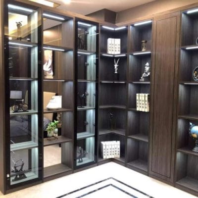 Cánh kính tủ trang trí là gì?