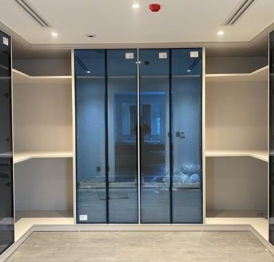 Cánh kính tủ màu xanh dương Cánh kính tủ màu xanh dương
