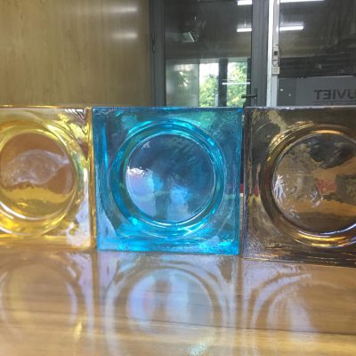 Gạch kính mặt trời màu sắc khối đặc 150x150x50mm AVSING