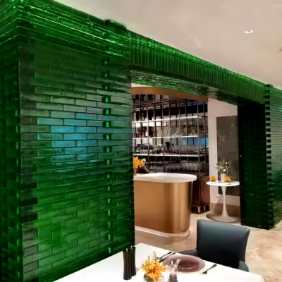 Gạch kính màu xanh lá trơn 200x100x50mm AVSING